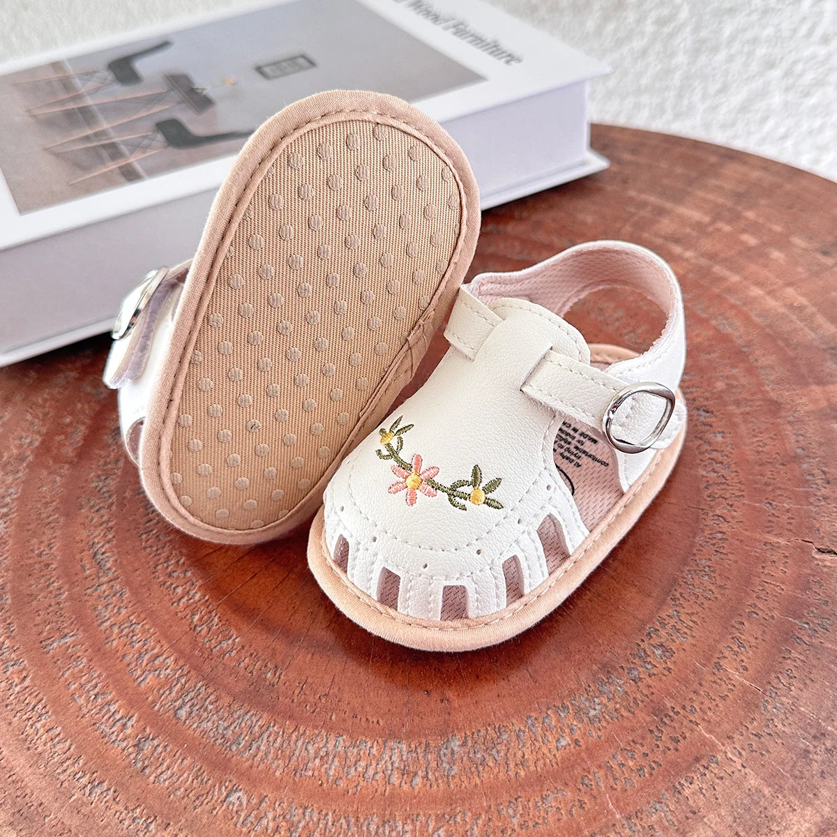 Infant Baby Boys Girls Sandals Summer Baby Wedding Dress Flat Shoes Newborn Crib Shoes First Walkers Prewalkers Shoes ﻿ ﻿