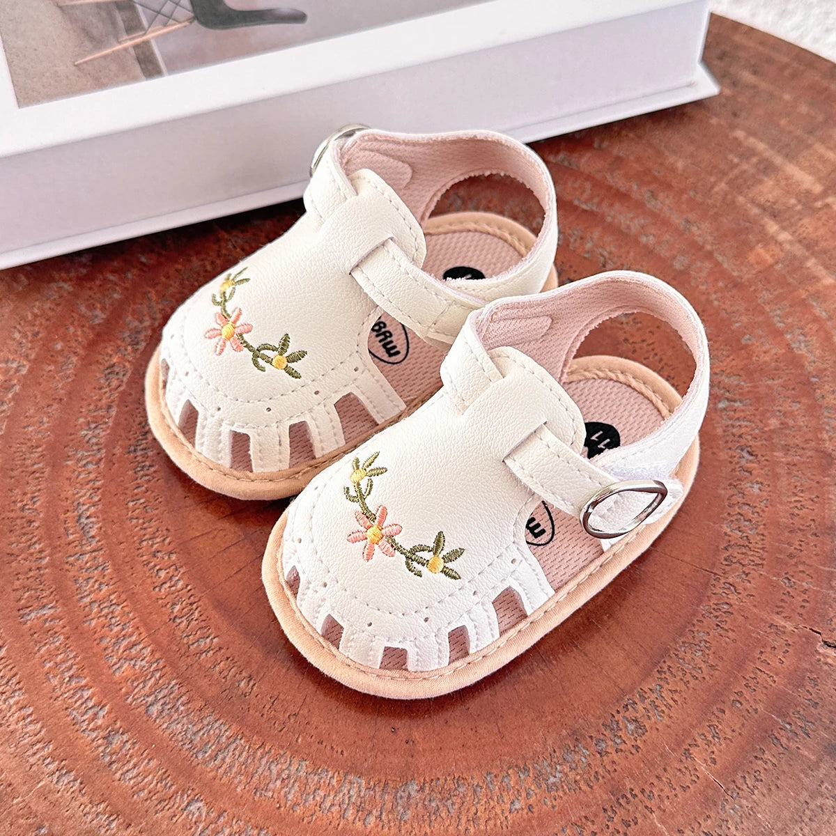 Infant Baby Boys Girls Sandals Summer Baby Wedding Dress Flat Shoes Newborn Crib Shoes First Walkers Prewalkers Shoes ﻿ ﻿