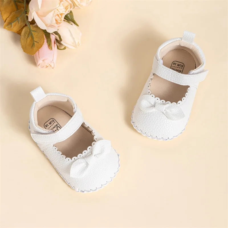 Adorable Baby Girls Mary Jane Shoes with Sweet Bow Detail and Comfortable Non-Slip Sole for First Steps